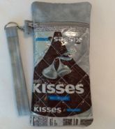 kisses1_bag.jpg