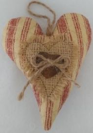 prim_heart_ornament1.jpg